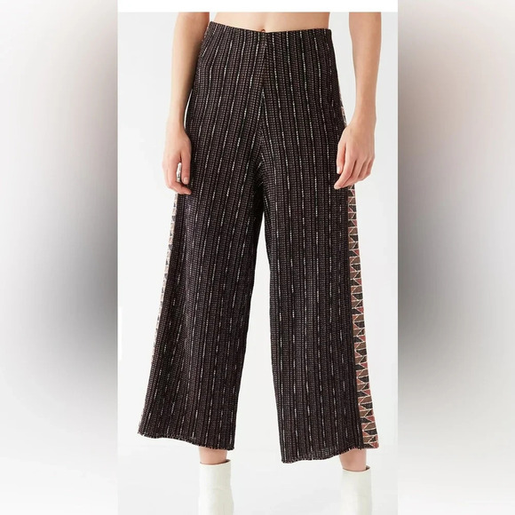 Urban  Outfitters Lurex Side Striped Pant size M - Picture 1 of 6